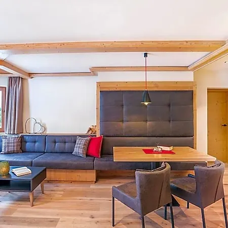 Haberl Hotel *